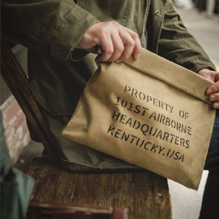Mænd Vintage Olievoks Lærred Bogstavmønster Stor Kapacitet Sprutsikker Dokumenttaske Clutch Taske