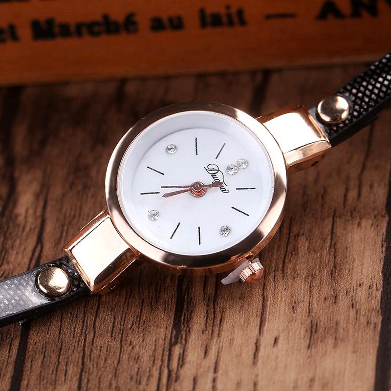 Mode Casual Damer Diamand Pu Læderrem Damer Armbåndsur Quartz Watch