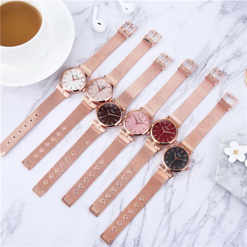 Moderigtigt Elegant Kvinder Watch Life Vandtæt Justerbar Band Case No Number Dial Quartz Watch