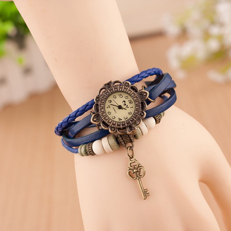 Vintage Flerlags Nøgle Vedhæng Læderrem Kvarts Ur Armbåndsur