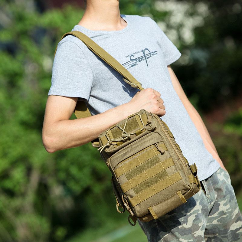 Mænd Nylon Camouflage Stor Kapacitet Multi-carry Tactical Travel Outdoor Brysttaske Skuldertaske