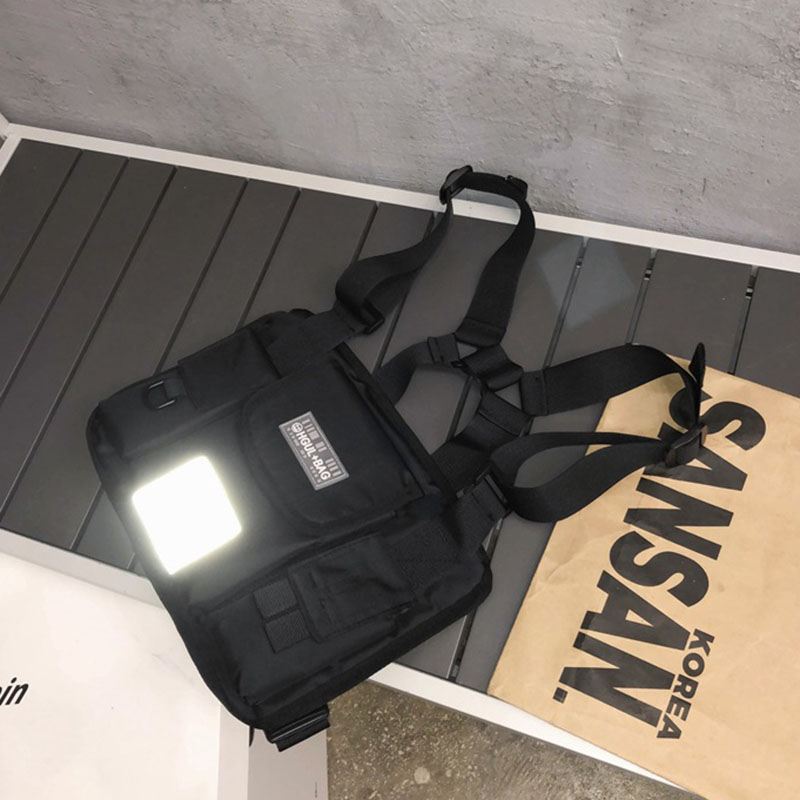 Unisex Oxford Cloth Letter Pattern Multi-pocket Tactical Bag Brysttaske Rygsæk