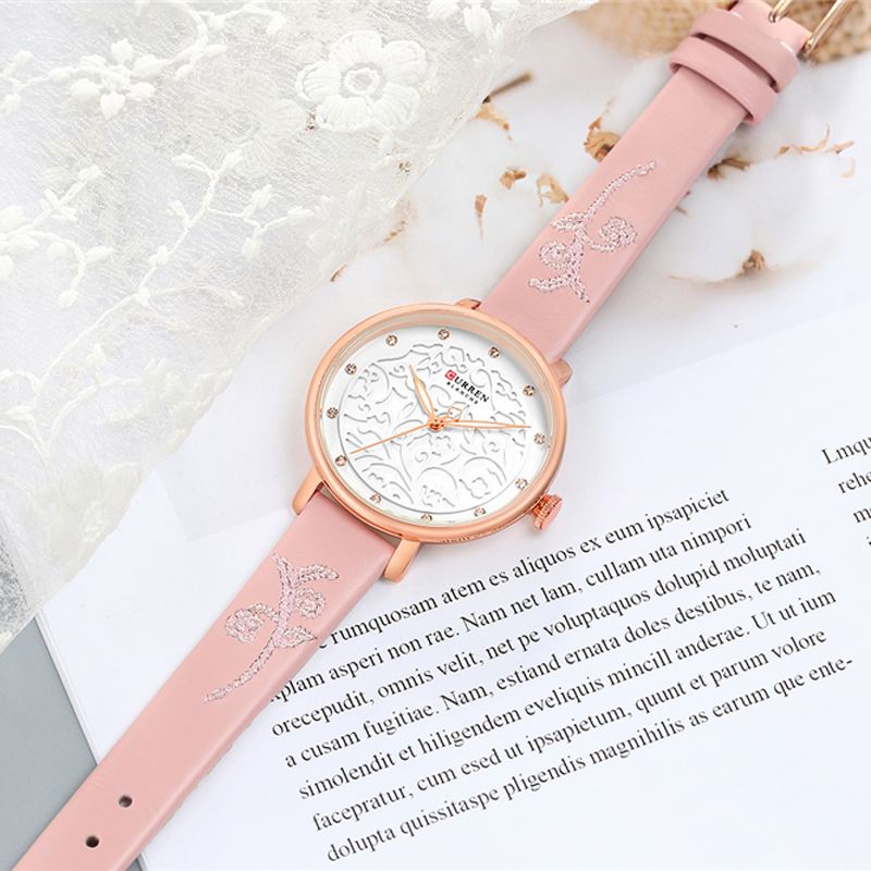 Crystal Leather Band Dame Armbåndsur Elegant Design Quartz Watch