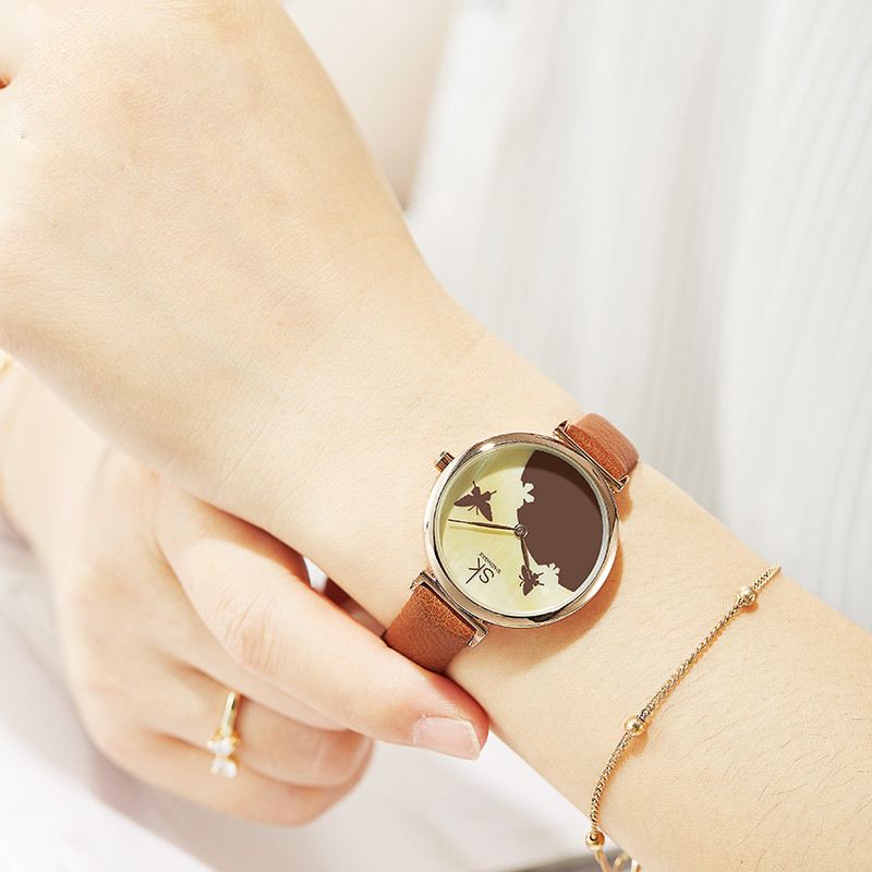 Kortfattet Sommerfugl Læderrem Mode Kvindelige Armbånd Frisk Farve Kvinder Quartz Watch