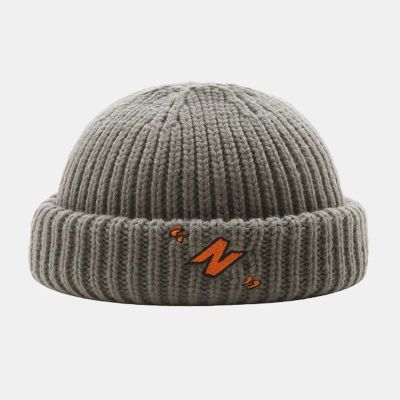 Unisex N-letter Mønster Strikkede Kasketter Mode Afslappet Justerbar Elastisk Kasket Skull Cap Kanteløs Beanie Landlord Cap
