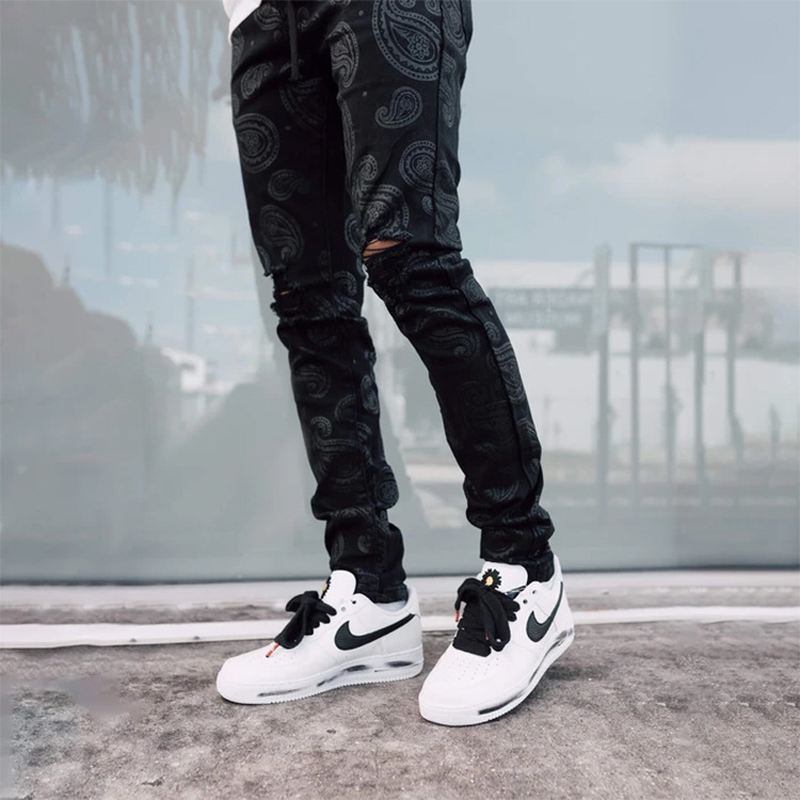 Mænds Sorte Rippede Jeans Med Lige Ben