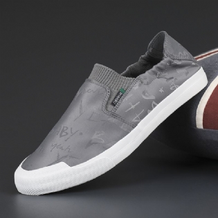 Mænd Åndbar Ice Silk Soft Sole Letvægts Slip On Casual Court Sko