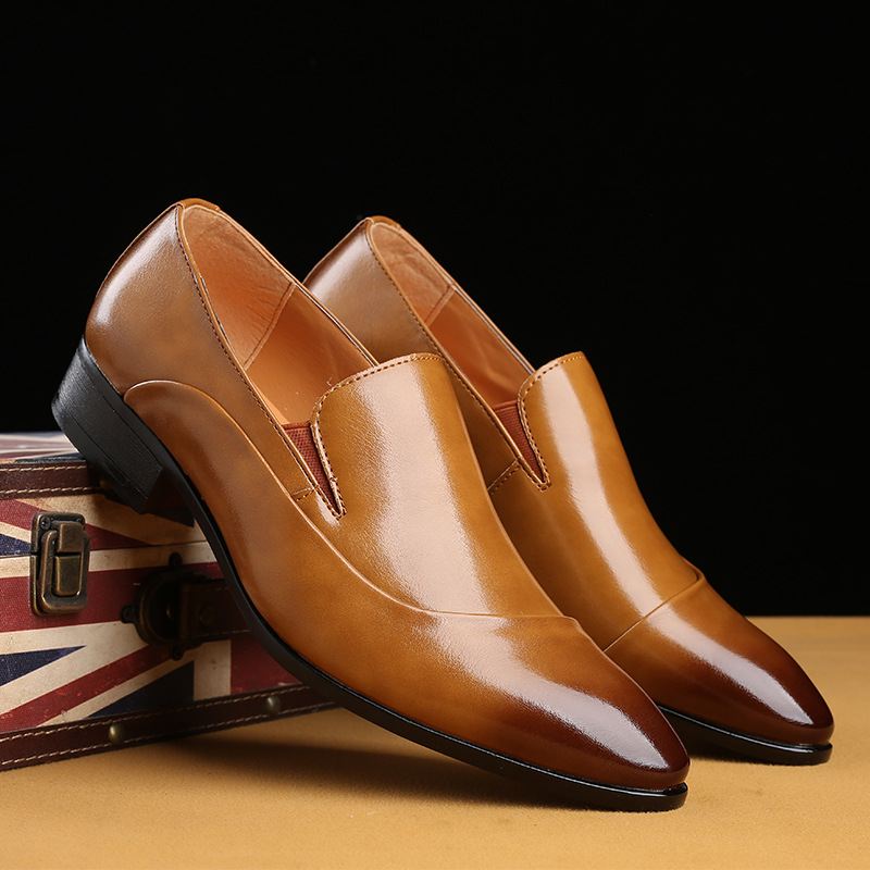 Mænd Blød Sål Spids Tå Slip På Vintage England Stil Afslappet Kjole Sko