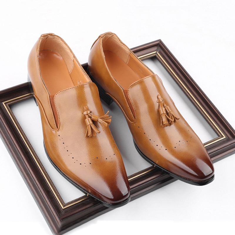 Mænd Læder Åndbar Blød Sål Brief Pure Color Slip On Casual Dress Sko