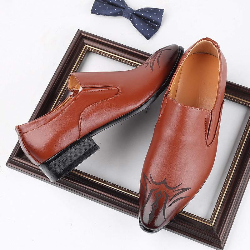 Mænd Læder Åndbar Spids Tå Blød Sål Slip On Business Casual Dress Sko