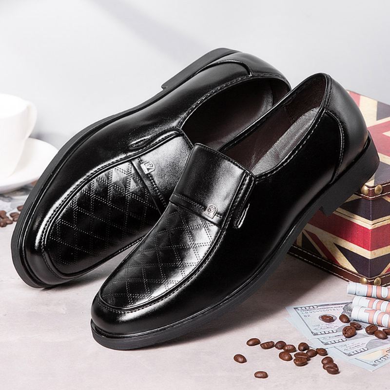 Mænd Stribet Rhombus Mønster Slip-on Blød Sål Casual Business Sko