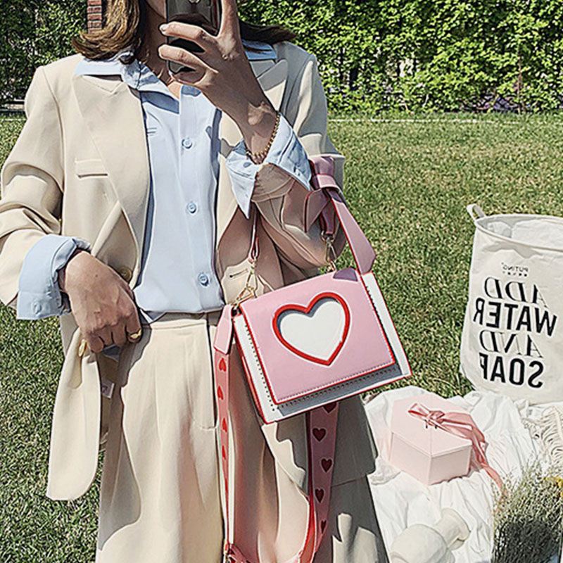Kvinder Valentinsdag Hollow Out Love Broderet Crossbody Taske Skuldertaske Håndtaske